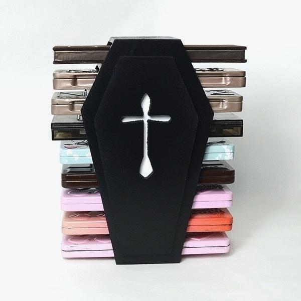 Inspiring Eyeshadow Palette Organizer